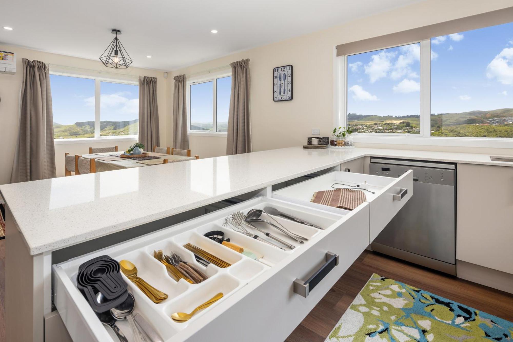 Stunning View, Privacy, Close To Ferry & Brand-New Wellington Eksteriør bilde